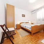 Bed&Breakfast Drage Panzió 3*