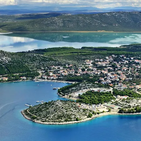 Bed & Breakfast Bed&Breakfast Drage 3*