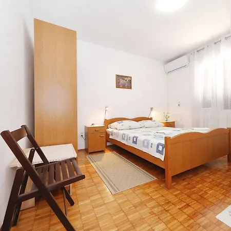 Bed&Breakfast Drage Couette-café *