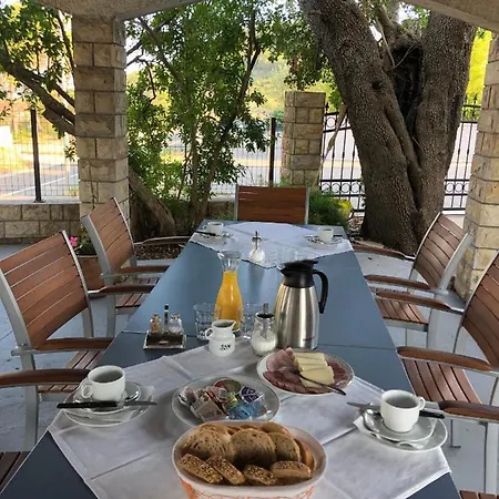 Bed&Breakfast Drage Couette-café Drage