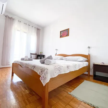 Bed&Breakfast Drage