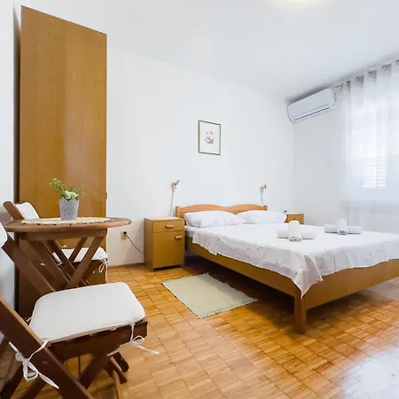 Bed&Breakfast Drage 3* Drage