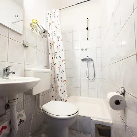Bed&Breakfast Drage